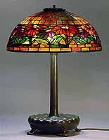 16" POINSETTIA TIFFANY TABLE LAMP